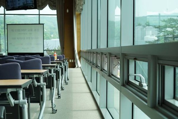 Organisation réussie de votre séminaire à Tarbes : Guide pratique et astuces incontournables
